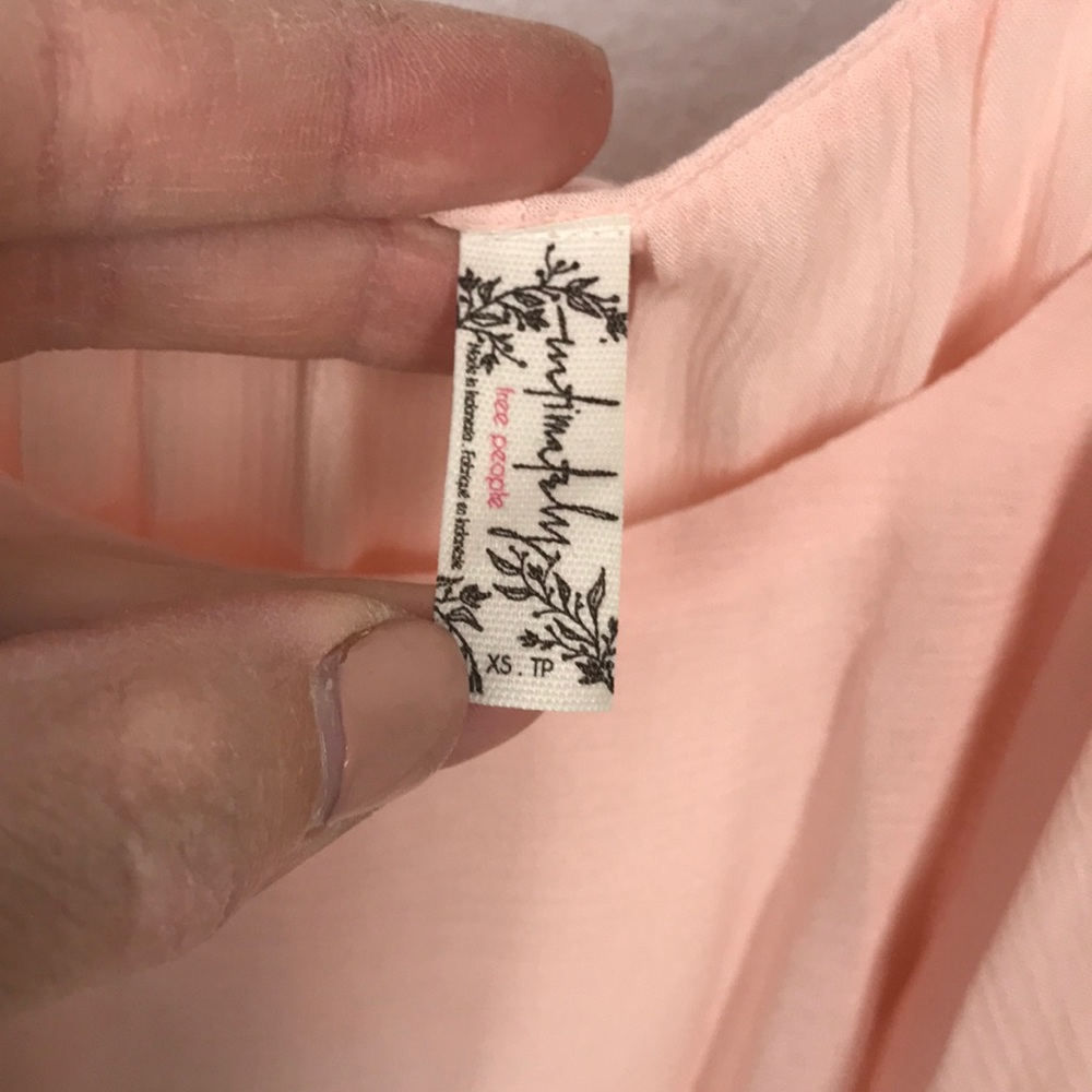 Free People light pink chiffon chemise tank sz XS - Picture 4 of 5